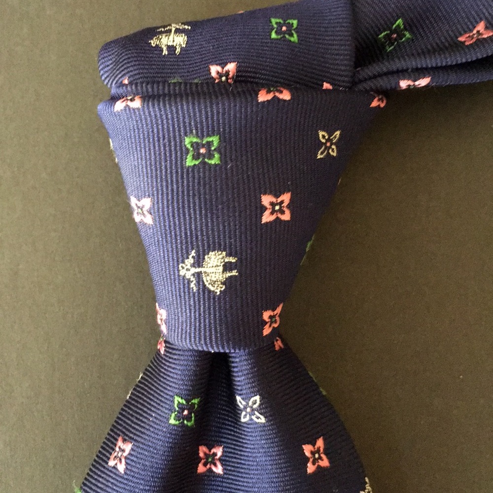 BROOKS BROTHERS NAVY W/PINK BURST & CLASSIC LOGO